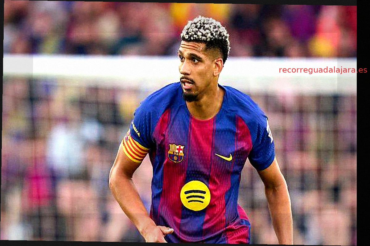 Liverpool cerca de fichar a Araujo del Barcelona a préstamo